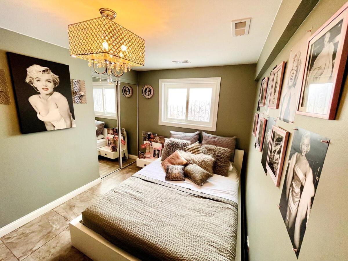 Schaumburg Paradise Oasis With A Secret Garden And Private Pool Bagian luar foto