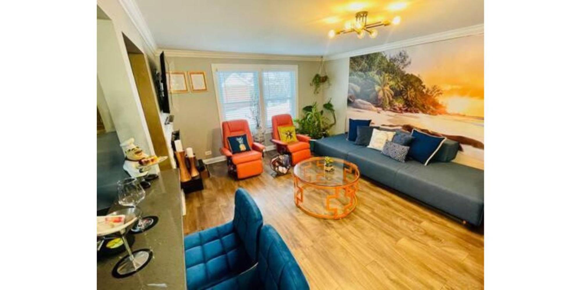 Schaumburg Paradise Oasis With A Secret Garden And Private Pool Bagian luar foto